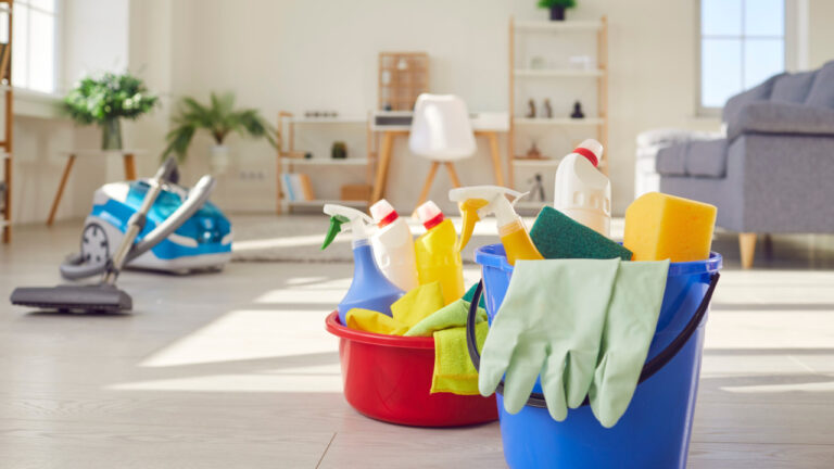 dicas-de-como-se-livrar-do-cheiro-de-mofo-em-casa