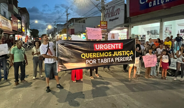 manifestacao-em-itamaraju:-clamor-por-justica-e-consciencia-no-transito