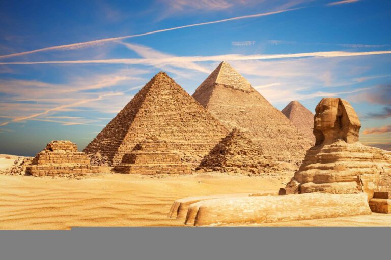 quantos-lados-tem-a-grande-piramide-de-gize?-spoiler:-nao-sao-4