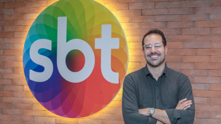paulo-mathias-anuncia-saida-do-sbt-apos-fim-do-programa-chega-mais