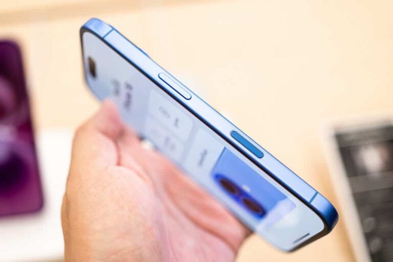 alem-dos-ultrafinos:-apple-aposta-em-iphones-dobraveis-para-impulsionar-vendas
