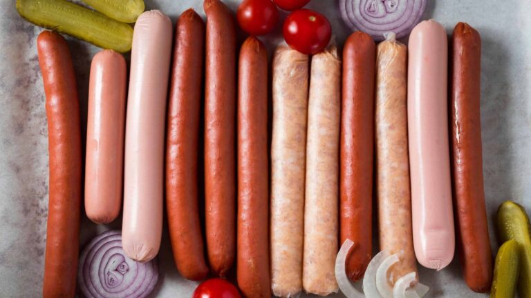 comer-salsicha-faz-mal-a-saude?-entenda-o-que-dizem-os-profissionais-medicos-e-cientistas