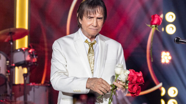 em-possivel-ultimo-especial-na-globo,-roberto-carlos-da-mais-ibope-que-sertanejo