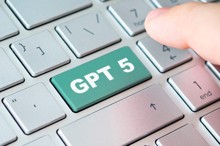 gpt-5-da-openai-atrasa-e-gera-custos-bilionarios