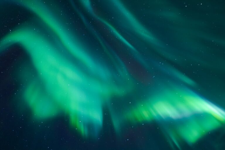 explosoes-solares-natalinas-vao-desencadear-auroras-no-reveillon?