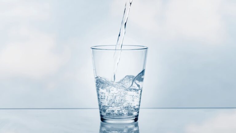 estudo-detecta-‘inimigo-invisivel’-na-agua-potavel