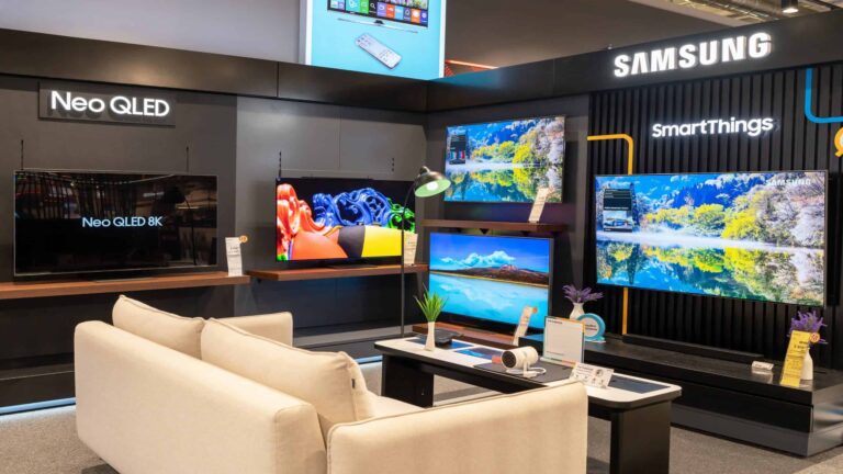 smart-tv-samsung:-8-opcoes-para-maratonar-filmes-com-uma-qualidade-excelente-em-2025