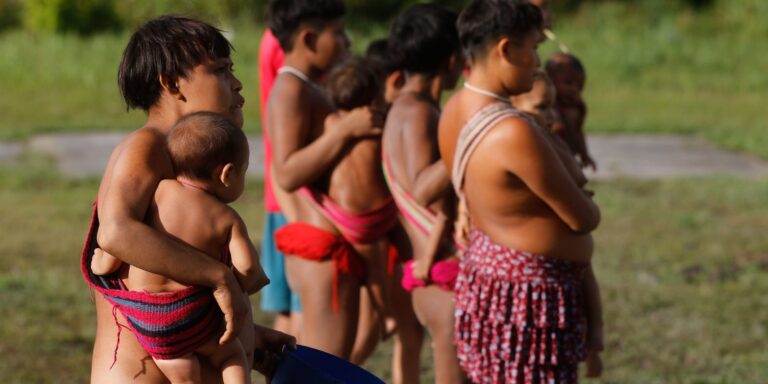 caminhos-da-reportagem-volta-a-ti-yanomami-dois-anos-apos-crise