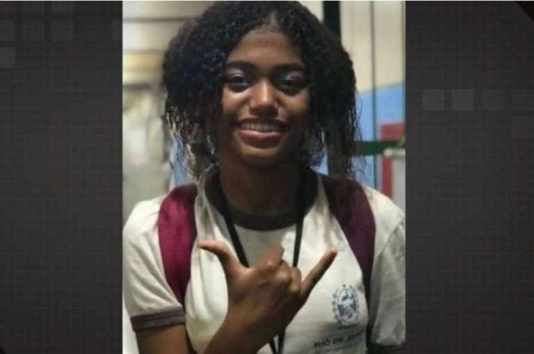 tragedia:-adolescente-morre-afogada-durante-batismo