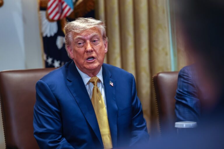 trump-acusa-putin-de-falar-‘muita-besteira’-sobre-a-ucrania