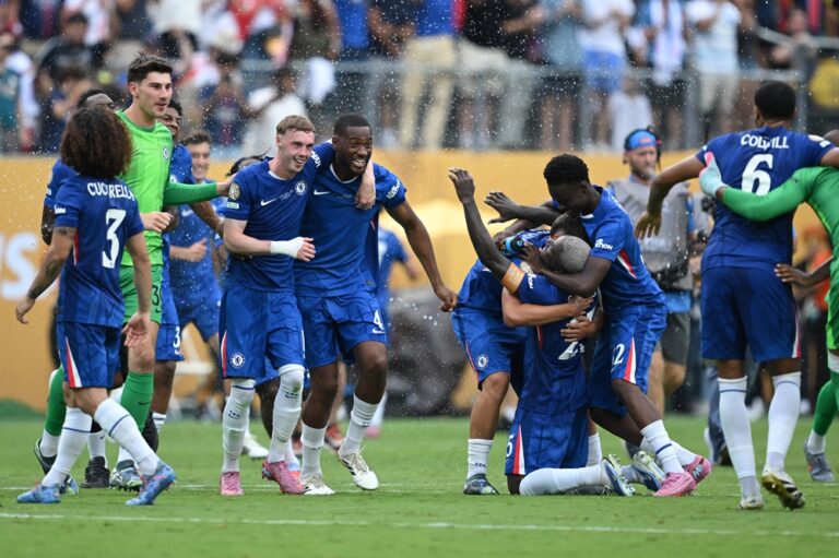 chelsea-surpreende-o-planeta,-atropela-o-chelsea-e-conquista-a-copa-do-mundo-de-clubes