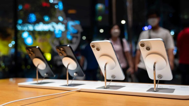 iphones:-exportacoes-da-india-para-os-eua-superam-as-da-china-pela-primeira-vez