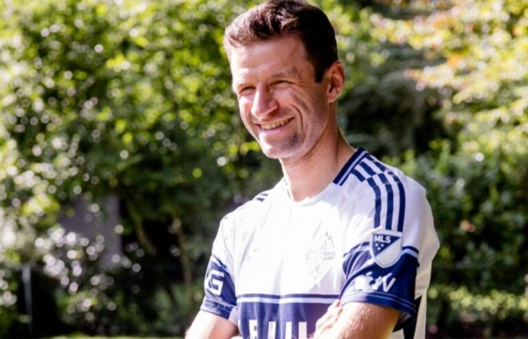 time-do-canada-anuncia-a-contratacao-do-atacante-thomas-muller,-ex-bayern