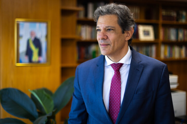 haddad-diz-que-avaliacao-de-quem-ve-lula-mais-vocal-com-brics-do-que-com-ue-e-‘seletiva’