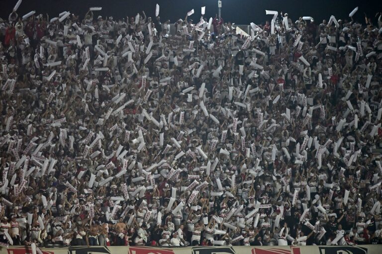torcedor-de-70-anos-morre-no-morumbi-durante-jogo-do-sao-paulo-na-libertadores