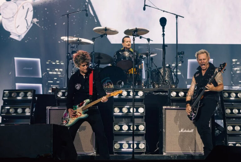 green-day-cancela-show-no-rio-por-conflito-de-agenda-com-jogo-da-copa-do-brasil