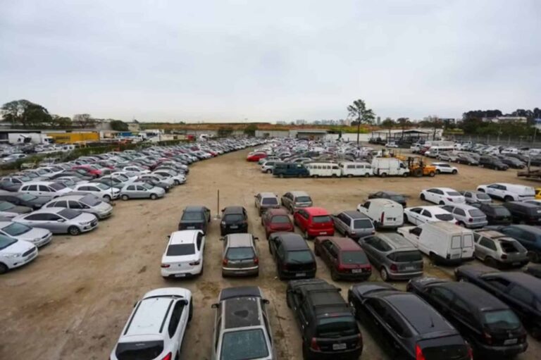 leilao-do-detran-sp-tem-carro-por-r$-4,5-mil