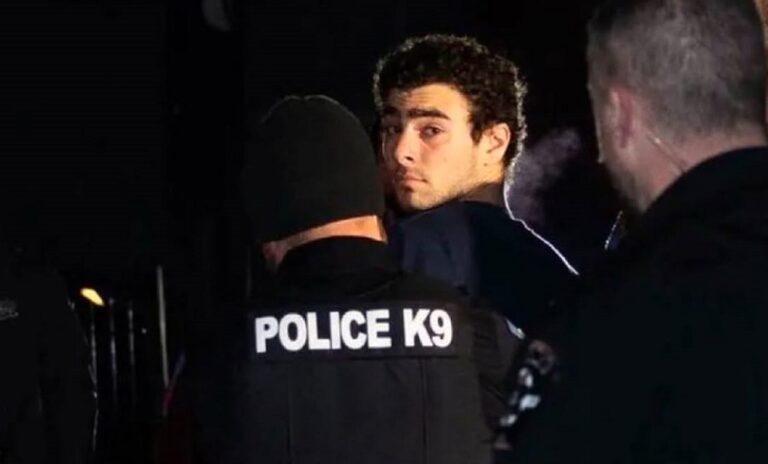 juiz-de-nova-york-retira-acusacoes-de-terrorismo-contra-luigi-mangione-por-assassinato-de-ceo