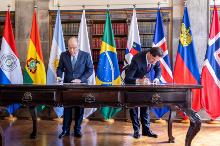 mercosul-assina-acordo-de-livre-comercio-com-quatro-paises-europeus